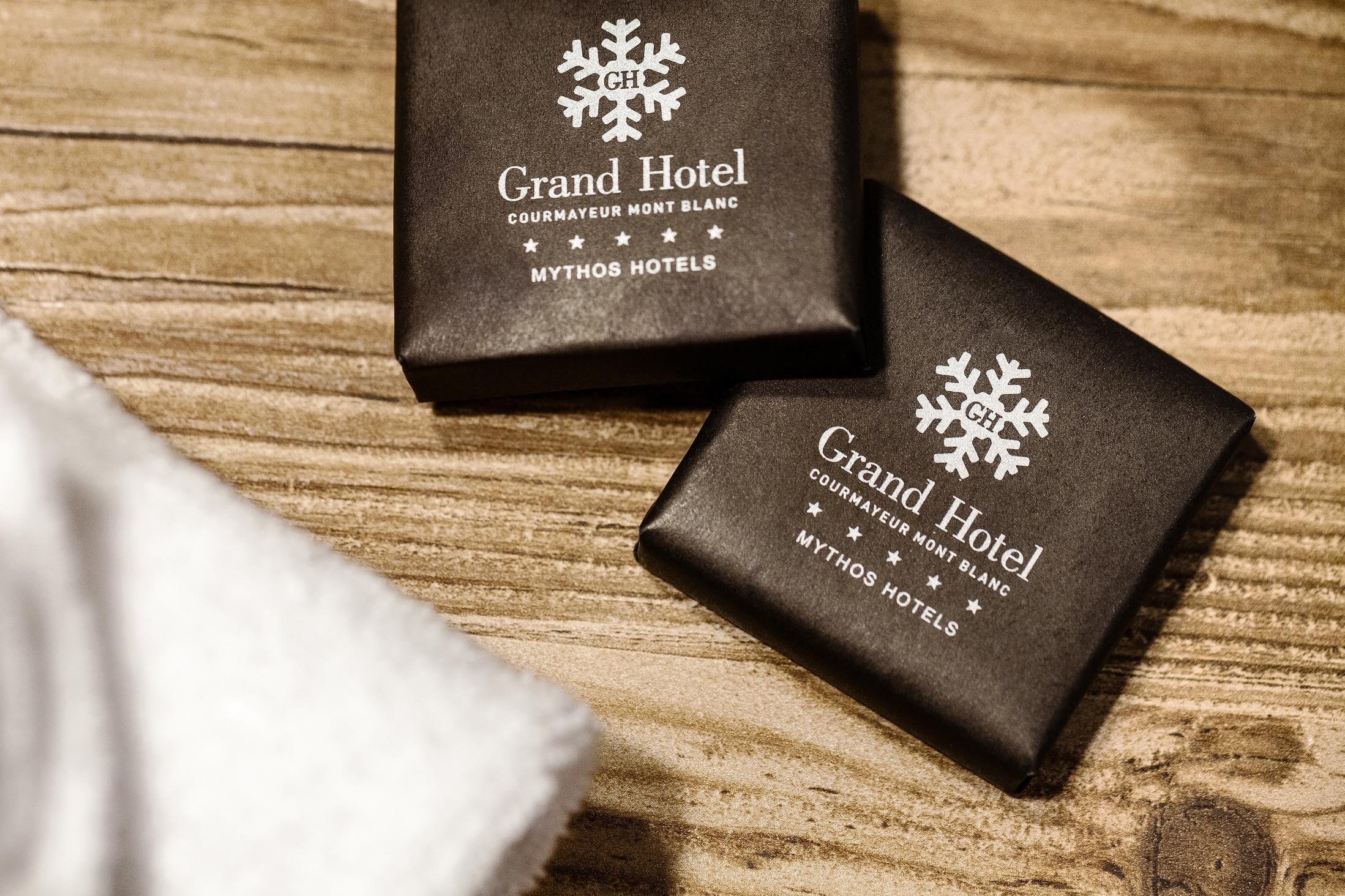 Grand Hotel Courmayeur Mont Blanc, By R Collection Hotels Eksteriør billede