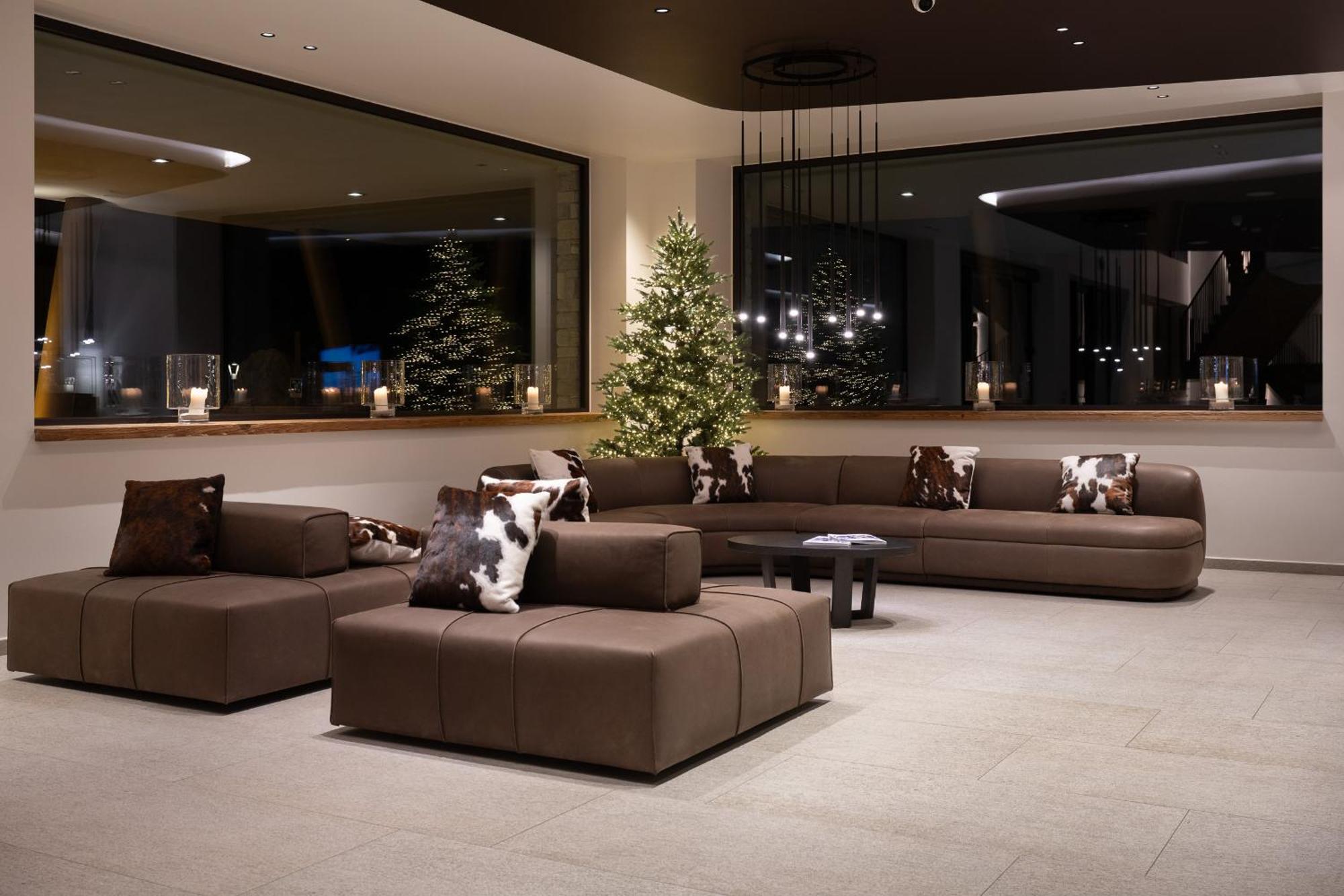 Grand Hotel Courmayeur Mont Blanc, By R Collection Hotels Eksteriør billede