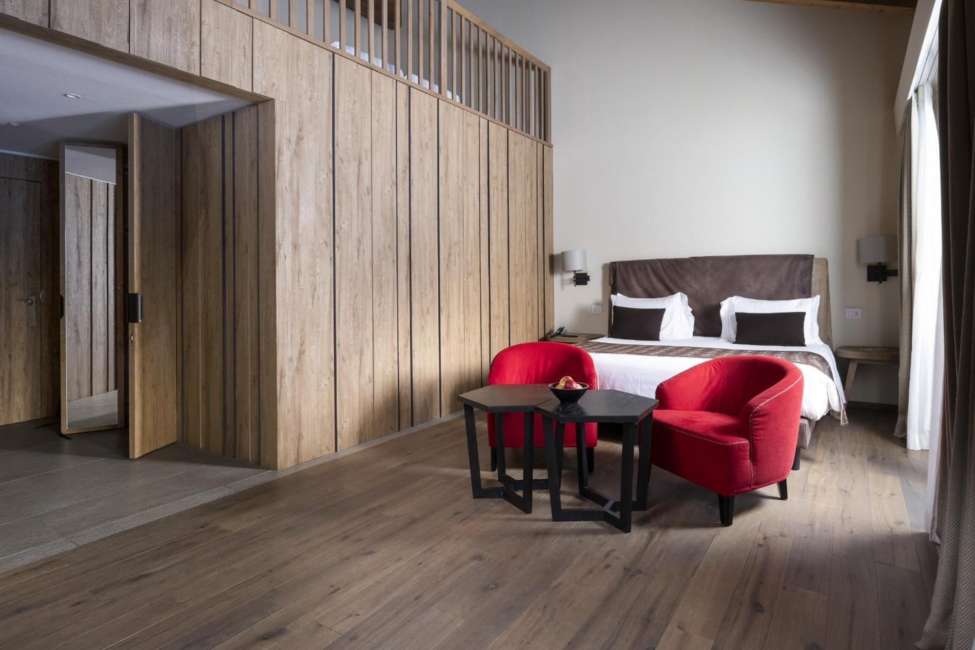 Grand Hotel Courmayeur Mont Blanc, By R Collection Hotels Værelse billede