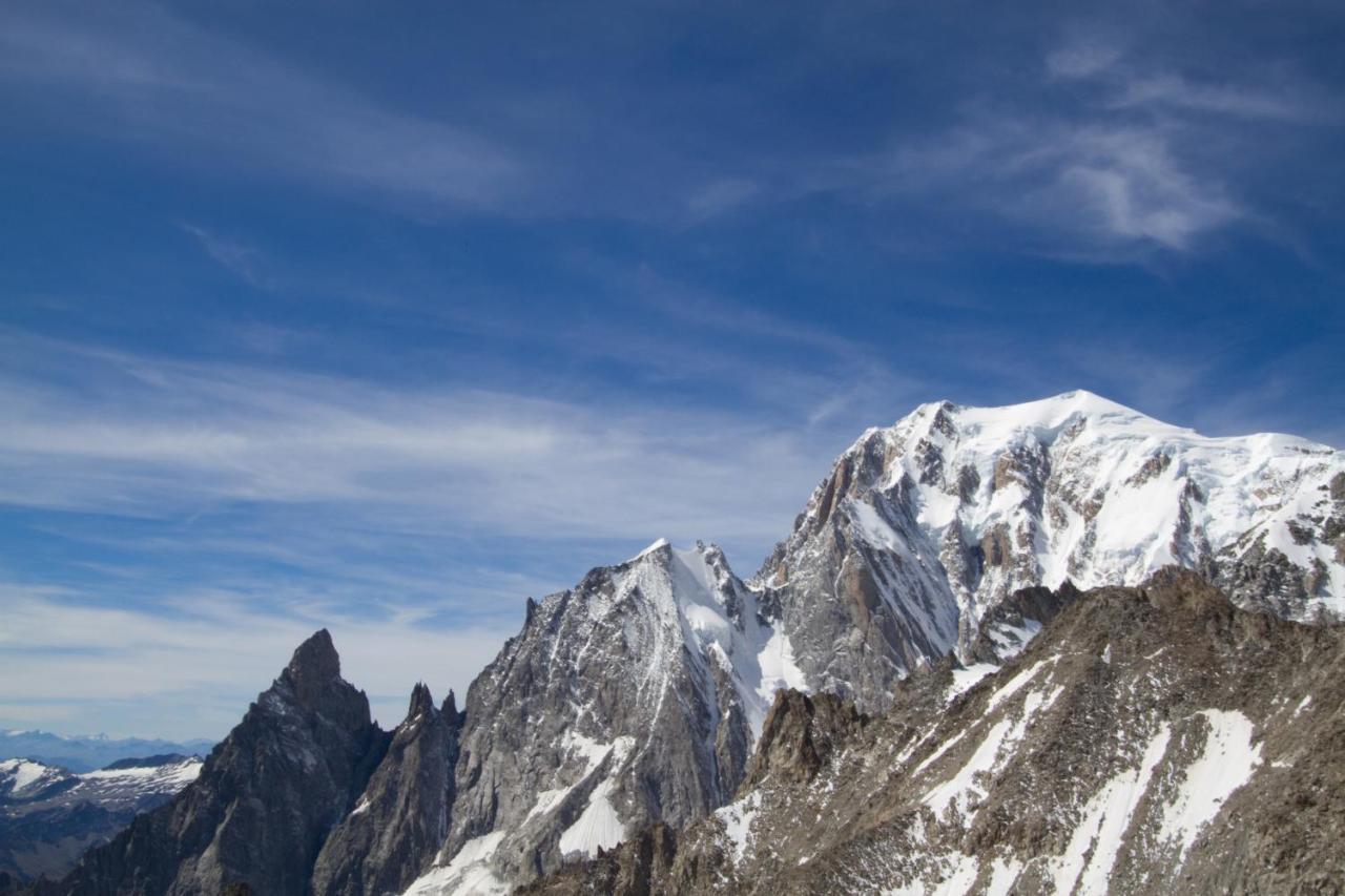 Grand Hotel Courmayeur Mont Blanc, By R Collection Hotels Eksteriør billede